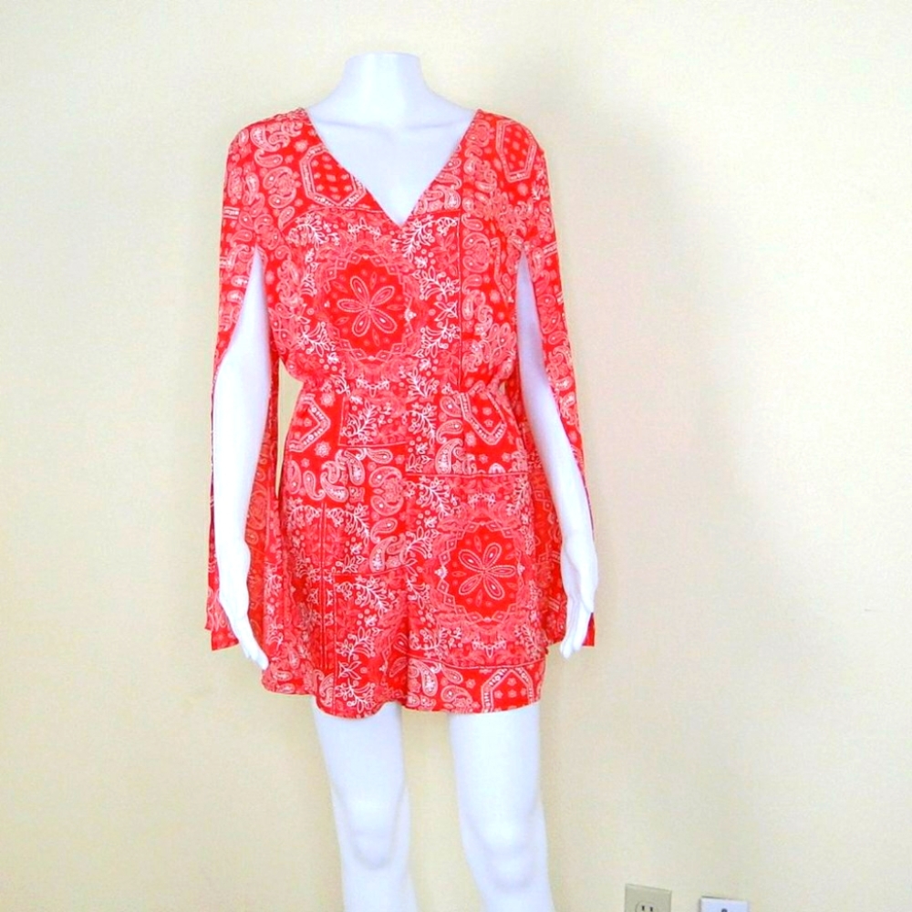 NWT Romper Bat Wing Slit Sleeves -- Gorgeous!!